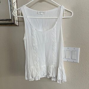 Hippie Rose White Textured Crop Top